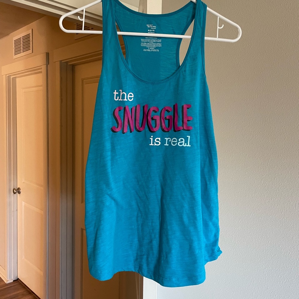 Graphic tank